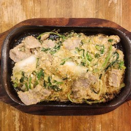 สุกี้แห้ง แถมน้ำดื่มฟรี1ขวด