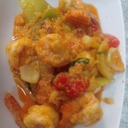 กุ้งผัดไข่เค็ม