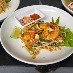 ผัดไทยกุ้งสด