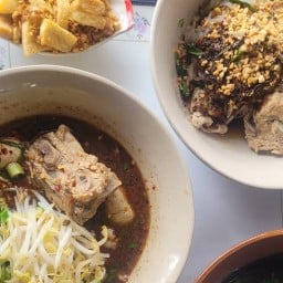 ก๋วยเตี๋ยวเรือครบรส