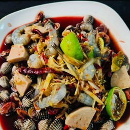 ร้าน ใบเฟิีร์น ตำ-ยำ แซ่บเวอร์