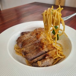 สปาเกตตีแจ่ว