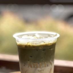 มัทฉะนมมะพร้าว