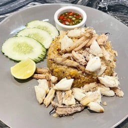 ข้าวผัดโคตรปู