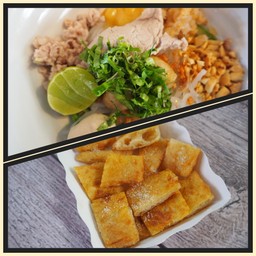 [เซตสุดฮิต] ก๋วยเตี๋ยวสุโขทัยต้มยำหมู + โรตีแป้งนุ่ม