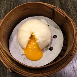 ซาลาเปา ไข่เค็มลาวา