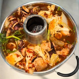 แกงส้มปลาหมึกไข่