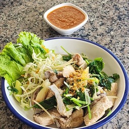 ปลาบึกลวกจิ้ม