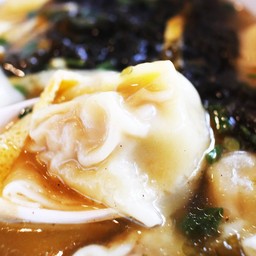 เกี๊ยวน้ำหมูสด