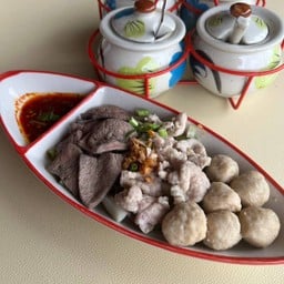 ก๋วยเตี๋ยวเรืออนุสาวรีย์ ร้อยเอ็ด สาขา9
