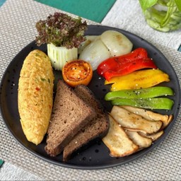 Omelette, Scramble or Poached eggs