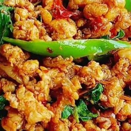 แม่อ้น อาหารตามสั่ง