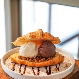 Ice Cream Croissant