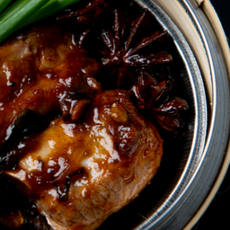 ซี่โครงหมูน้ำแดง