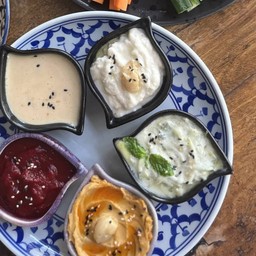 Mixed dips platter 3 dips