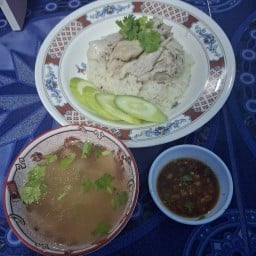 ข้าวมันไก่ต้ม