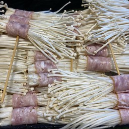 เบคอนพันเข็มทอง...