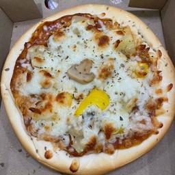 [อร่อยซ่ากับโค้ก] พิซซ่าหน้าผัก ( L ) +  โค้ก ไม่มีน้ำตาล (กระป๋อง)