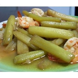 ข้าวไหลบัวผัดกุ้ง