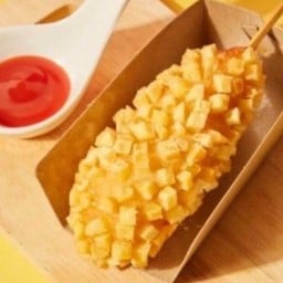 Seoyun Corndog - ซอยูน คอนด็อกเกาหลี (ไส้กรอกพันเบคอนชีสยืดเจ้าแรก)