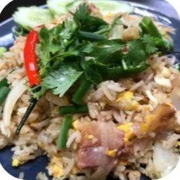 ข้าวผัดแหนม