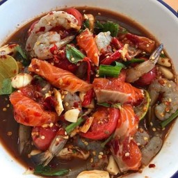 ตำเหลาแซลมอน+กุ้งสด