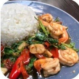 ข้าวกะเพรากุ้ง