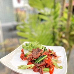 ผัดเนื้อเเดง