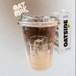 Oat milk โฮจิฉะลาเต้