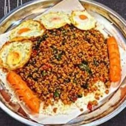 ผัดกะเพรา ไซส์ L