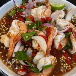 ยำกุ้งสุก