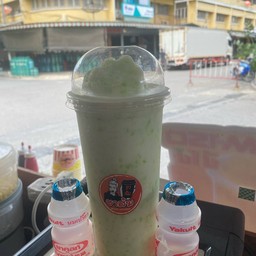 ยาคลู้ปีโป้ปั่น