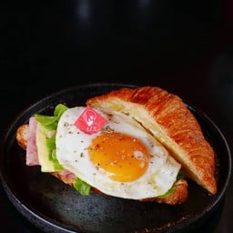 Ham Cheese & Egg Croissant