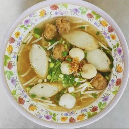 ก๋วยเตี๋ยวลูกชิ้นปลา101