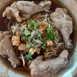 เจ๊รัก ถนนสุมนเทวราช