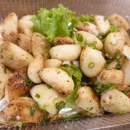 กระเทียมผัดเนย