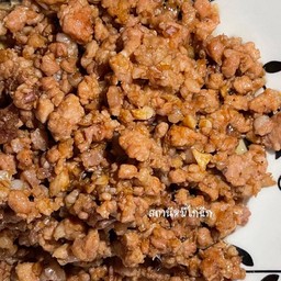 หมูสับผัดกระเทียมราดข้าว