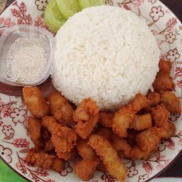 สามชั้นน้ำปลา & บะหมี่เบค่อน