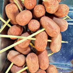 ไส้กรอกแดง