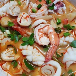 ต้มยำรวม (นำ้ข้น)