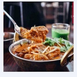 Mutton Masala - แกงเนื้อแกะซอสเข้มข้น