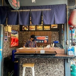 Cowboy Sushi Chefs ตลาดสวนพลู