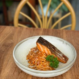 023Salmon spaghetti Bolognese
