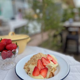 ปังปิ้งครีมนมสดสตรอเบอรี่ครัมเบิ้ล