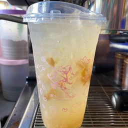 น้ำบ๊วยเย็น Iced plum Juice