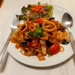 สปาเก็ตตี้ต้มยำแห้ง