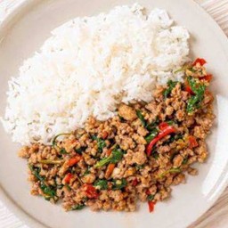 ข้าวกะเพราหมูสับ