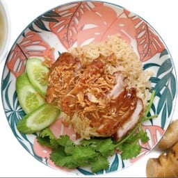 ข้าวมันไก่ทอด (พิเศษ)