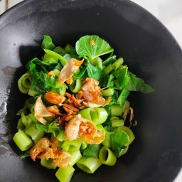 ผักบุ้งลวก