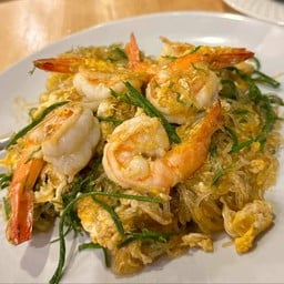 วุ้นเส้นชะอมกุ้ง